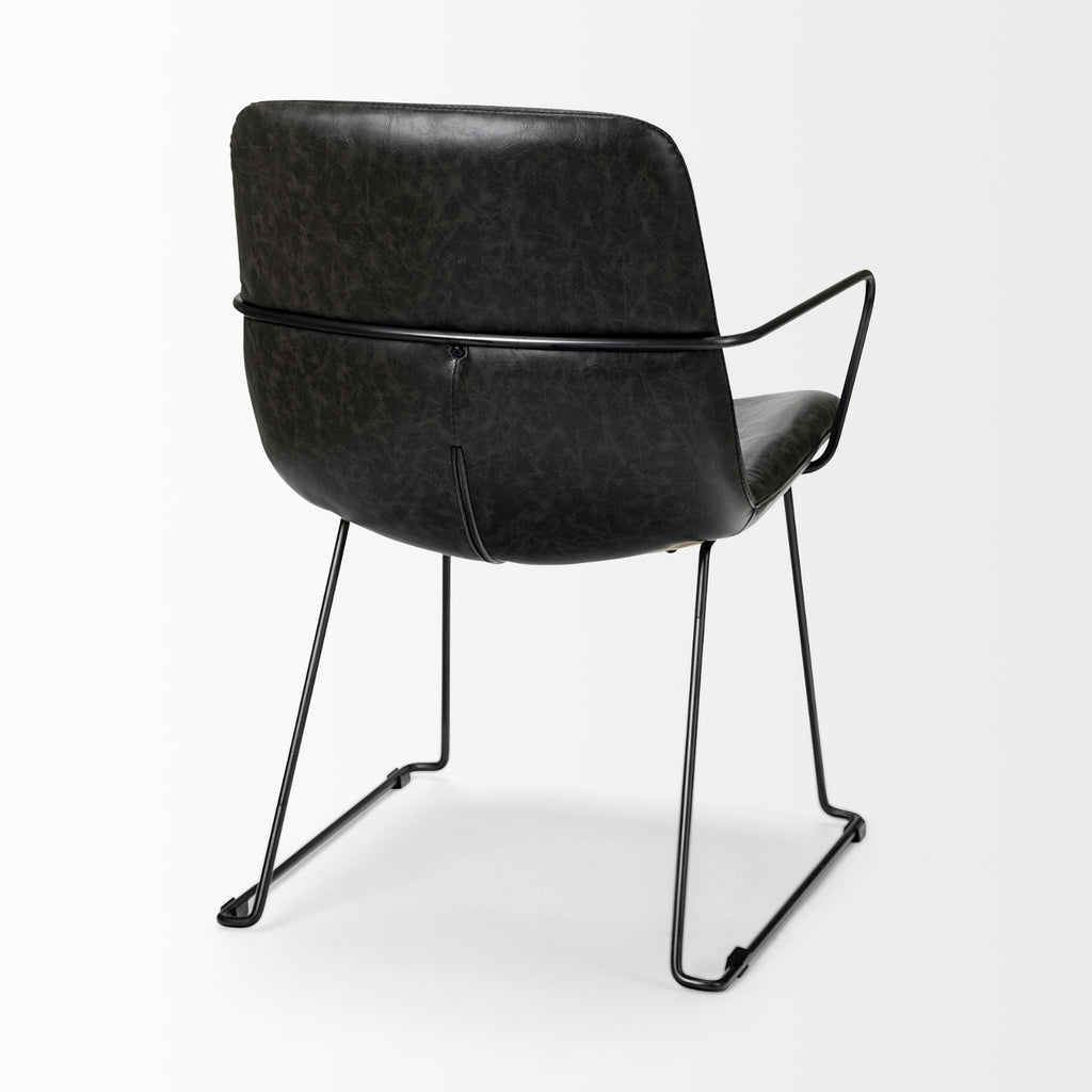 Mercana Sawyer 68311 Black Furniture Alternative Image