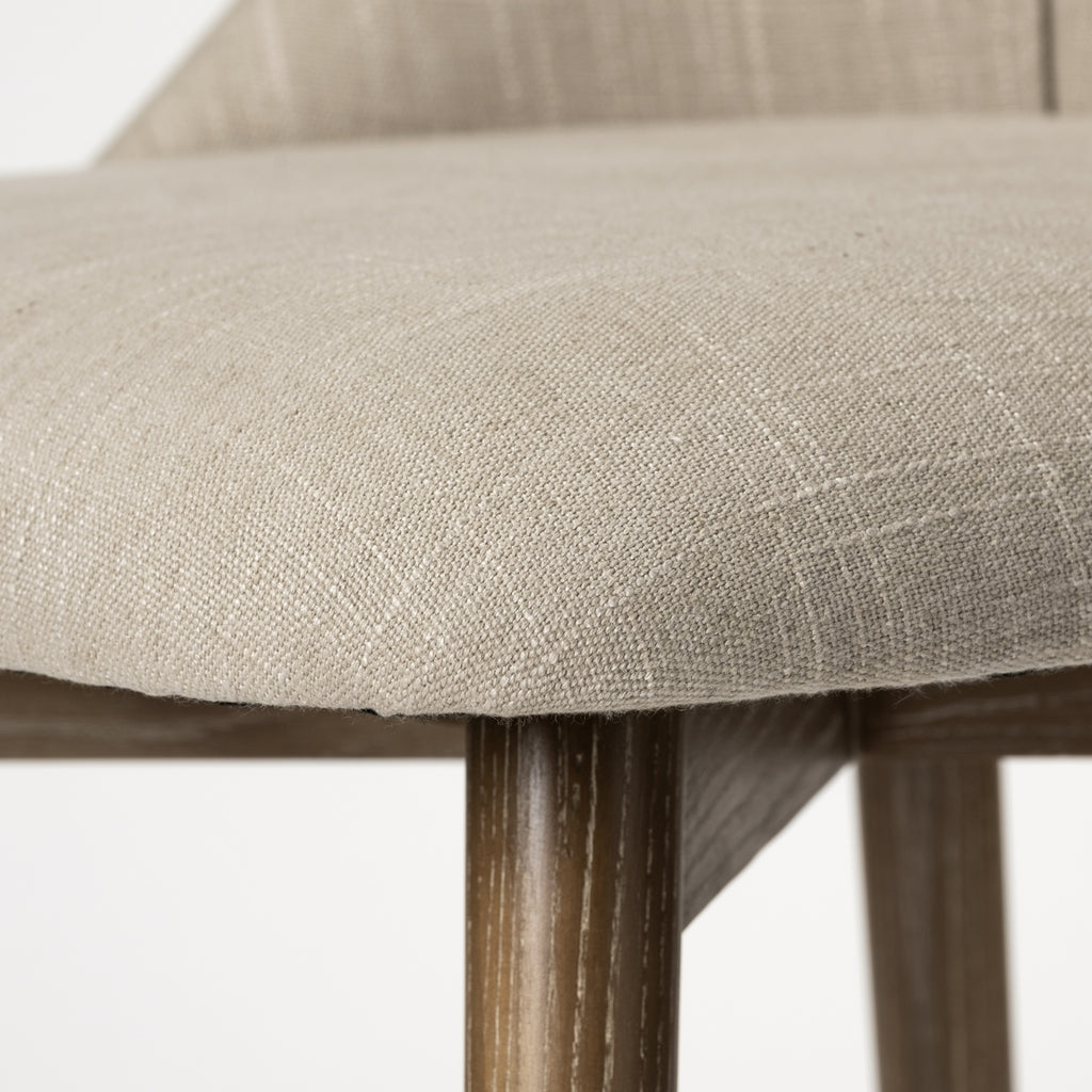 Mercana Ronald 68321 Brown Furniture Alternative Image