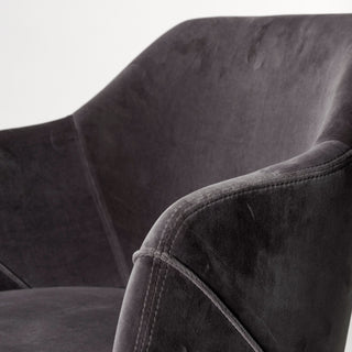 Mercana Ronald 68320 Black Furniture Alternative Image