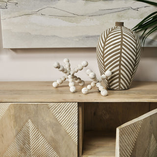 Mercana Carollan 68669 White Lifestyle Image
