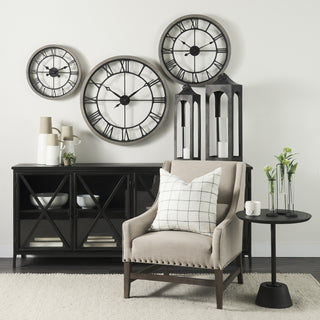 Mercana Ina 68989 Black Lifestyle Image