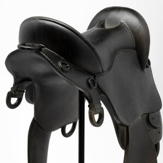Mercana Colt 68936 Black Alternate Image