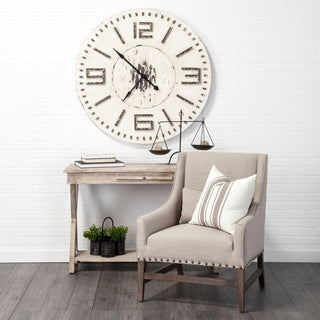 Mercana Adilah 68854 Black Lifestyle Image