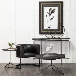 Mercana Taj 68801 Black Lifestyle Image