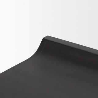 Mercana Givens 67852 Black Furniture Alternative Image