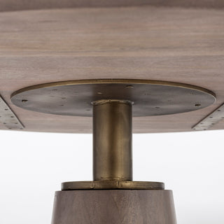 Mercana Maxwell 69032-AB Brown Furniture Alternative Image