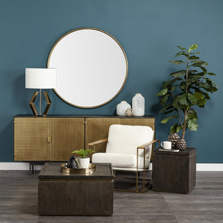 Mercana Moyer 68604 Gold Lifestyle Image