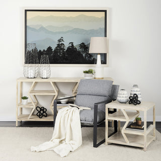 Mercana Petiole 68028 Gold Lifestyle Image