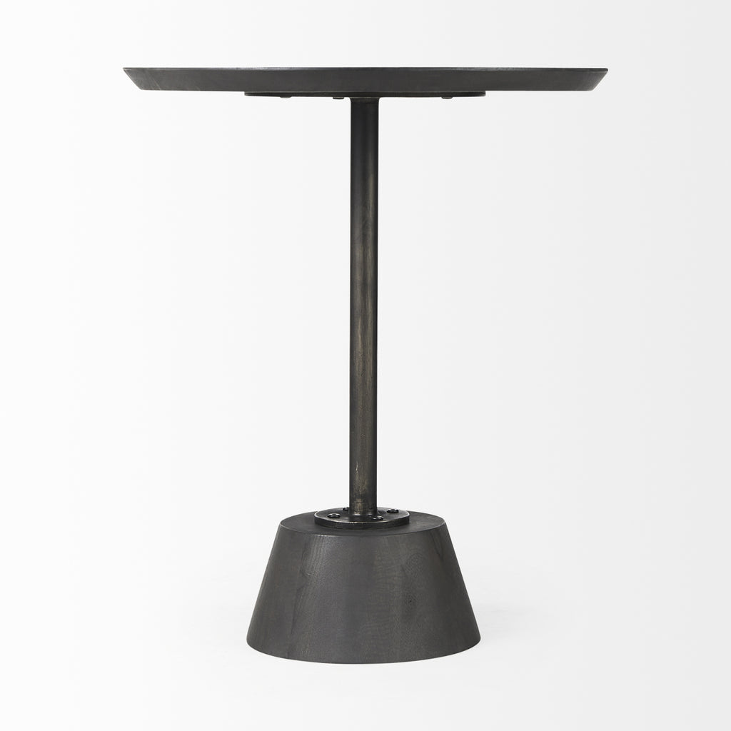Mercana Maxwell 69204 Black Furniture Alternative Image