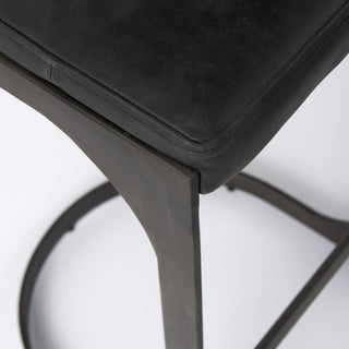 Mercana Tyson 69271 Black Furniture Alternative Image