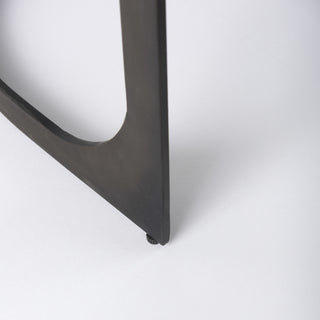 Mercana Tyson 69271 Black Furniture Alternative Image