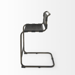 Mercana Berbick 69276 Black Furniture Alternative Image