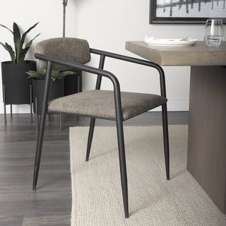 Mercana Langston 67617 Black/Brown Furniture Lifestyle Image Feature