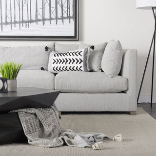 Mercana Valence 69120 Gray Furniture Lifestyle Image Feature