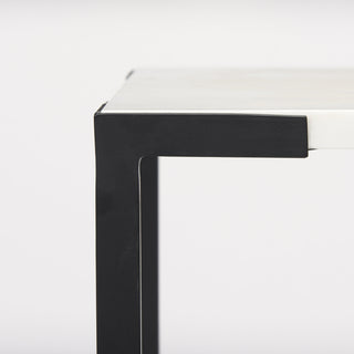 Mercana Lucas 68240 Black Furniture Alternative Image