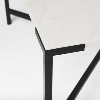 Mercana Lucas 68239 Black Furniture Alternative Image