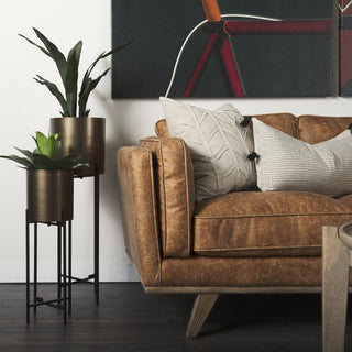 Mercana Brooks 69619 Brown Furniture Lifestyle Image Feature