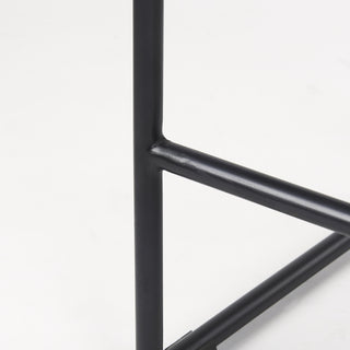 Mercana Givens 69556 Black Furniture Alternative Image