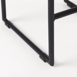 Mercana Givens 69556 Black Furniture Alternative Image