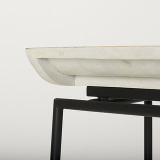 Mercana Givens 69557 Black Furniture Alternative Image