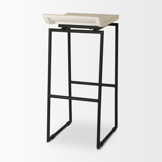 Mercana Givens 69557 Black Furniture Alternative Image