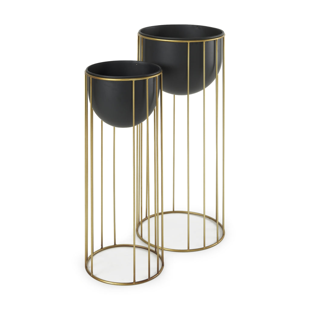 Mercana Danica 70099 Black Furniture main image