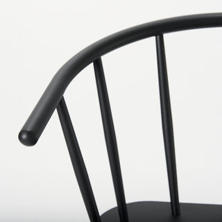 Mercana Colin 69842 Black Furniture Alternative Image