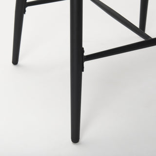 Mercana Colin 69842 Black Furniture Alternative Image