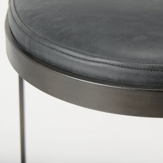 Mercana Tyson 69268 Black Furniture Alternative Image