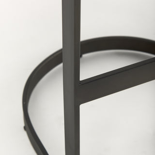 Mercana Tyson 69272 Black Furniture Alternative Image