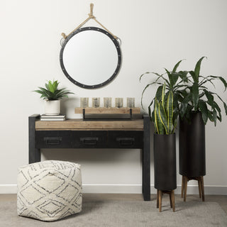 Mercana Pendula 37139 Black Lifestyle Image