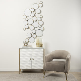 Mercana Savannah 69760 White Furniture Lifestyle Image Feature