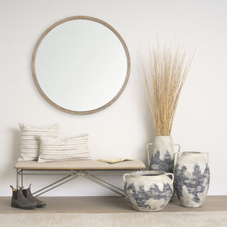 Mercana Boscia 70082 Black/White Lifestyle Image