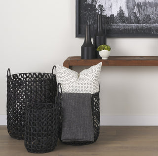 Mercana Jayden 70313 Black Lifestyle Image