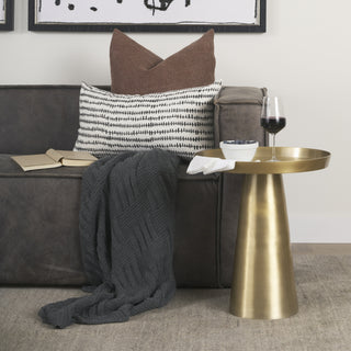 Mercana Roland 70616 Gold Furniture Lifestyle Image Feature