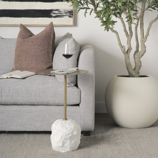 Mercana Rini 70734-AB Gold Furniture Lifestyle Image Feature