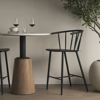 Mercana Colin 69842 Black Furniture Lifestyle Image Feature
