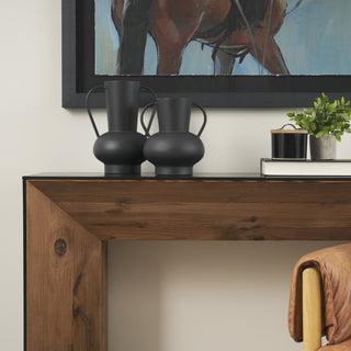 Mercana Tasya 70943 Black Lifestyle Image