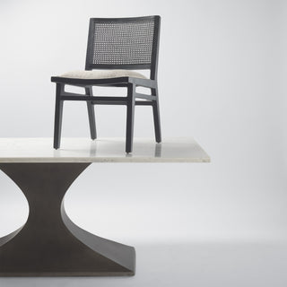 Mercana Wynn 69828 Black Furniture Lifestyle Image Feature