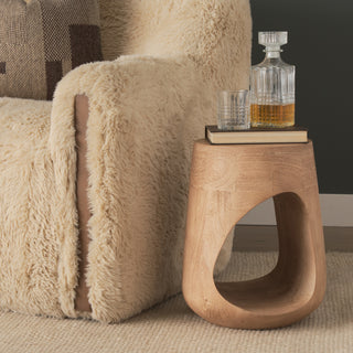 Mercana Cove 71223 Brown Furniture Lifestyle Image Feature