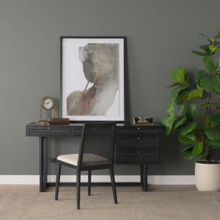 Mercana Grier 71145 Black Furniture Lifestyle Image Feature