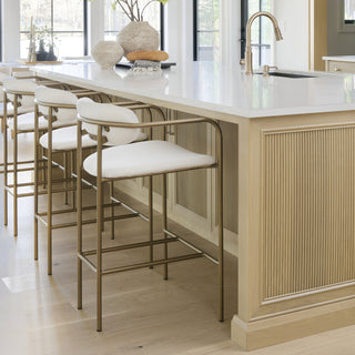 Mercana Parker 68562V Beige Furniture Lifestyle Image Feature