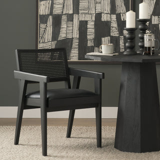 Mercana Reid 71244 Black Furniture Lifestyle Image Feature