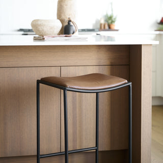 Mercana Taniel 70820 Brown Furniture Lifestyle Image Feature