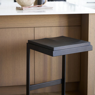 Mercana Kiran 69175 Black Furniture Lifestyle Image Feature
