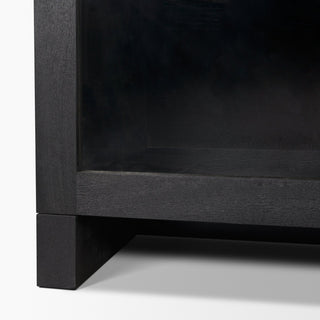 Mercana Suri 71311 Black Furniture Alternative Image