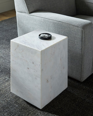 Surya Metier METI-002 Furniture Style Shot Feature