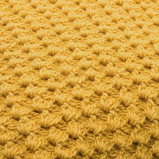 Surya Makrome MKO-020 Saffron Detail