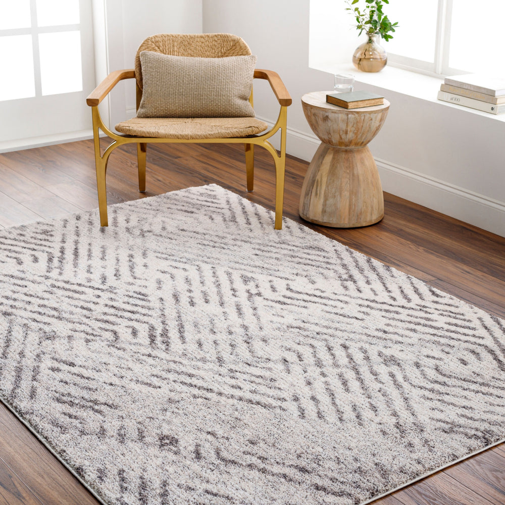 Livabliss Monet MMO-2305 Area Rug Room Scene Feature