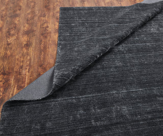 K2 Meridian MN-538 Charcoal Area Rug Closeup Image